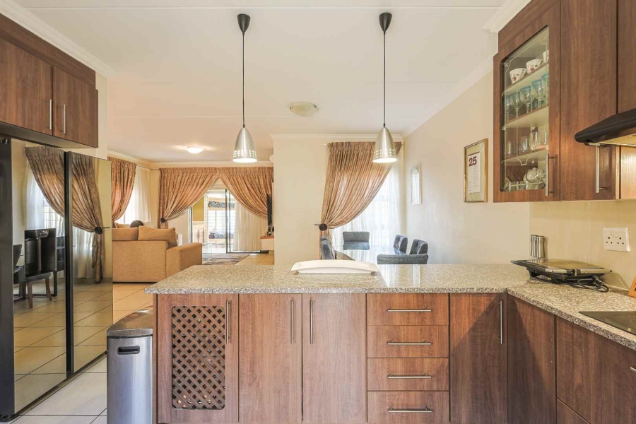 3 Bedroom Property for Sale in Equestria Gauteng
