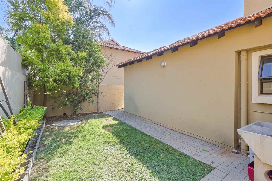 3 Bedroom Property for Sale in Equestria Gauteng