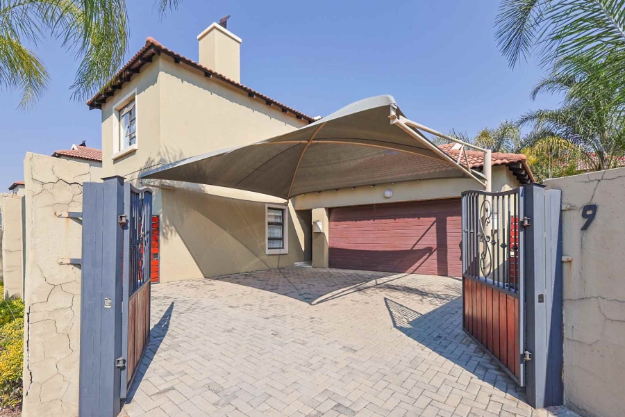3 Bedroom Property for Sale in Equestria Gauteng