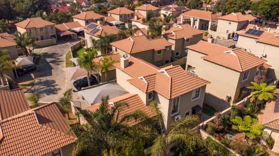 3 Bedroom Property for Sale in Equestria Gauteng