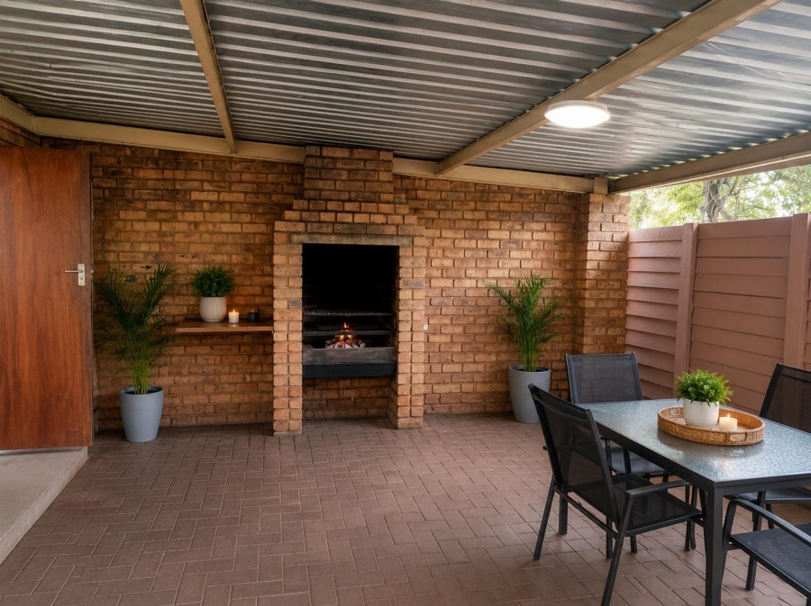 2 Bedroom Property for Sale in Hesteapark Gauteng