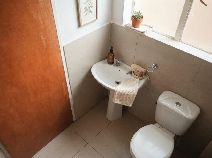 2 Bedroom Property for Sale in Pretoria North Gauteng