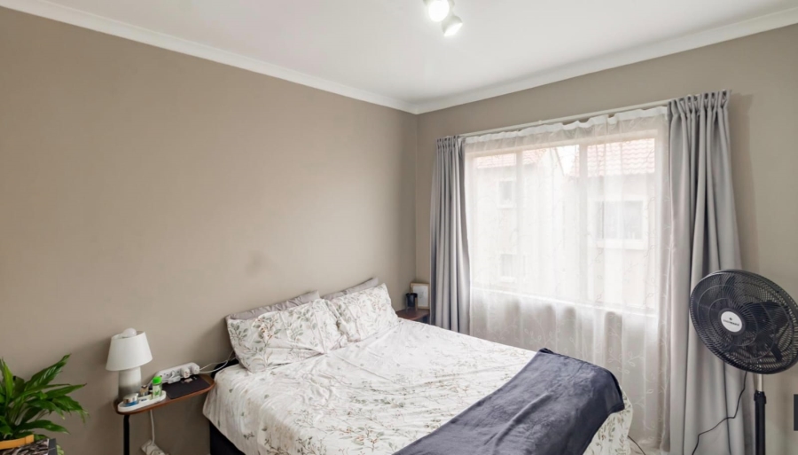 2 Bedroom Property for Sale in Noordhang Gauteng