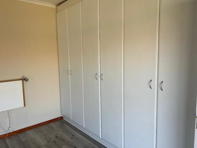 To Let 2 Bedroom Property for Rent in Brackenhurst Gauteng
