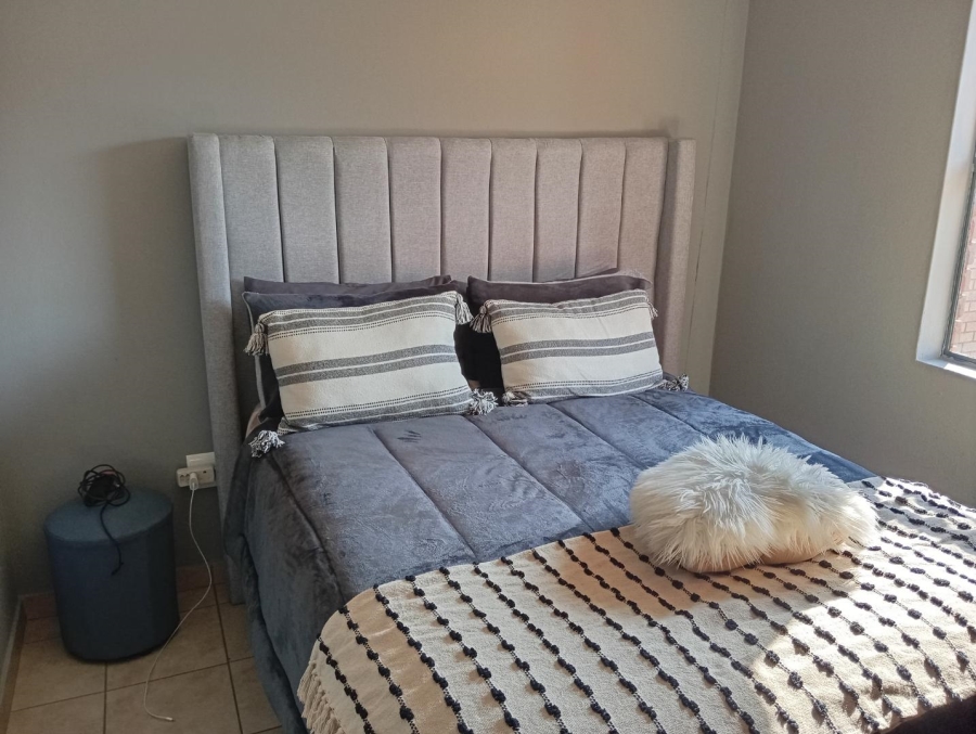 2 Bedroom Property for Sale in Alveda Park Gauteng