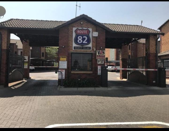 2 Bedroom Property for Sale in Alveda Park Gauteng