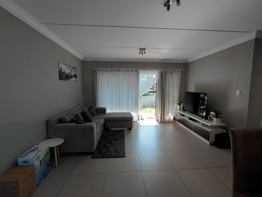 To Let 2 Bedroom Property for Rent in Chartwell Gauteng