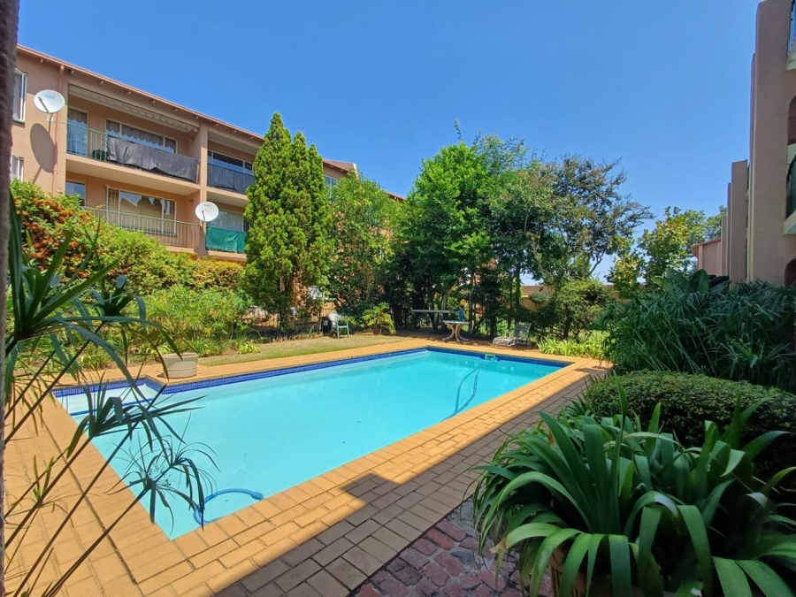 To Let 2 Bedroom Property for Rent in Kensington B Gauteng