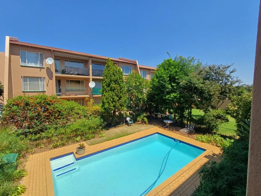 To Let 2 Bedroom Property for Rent in Kensington B Gauteng