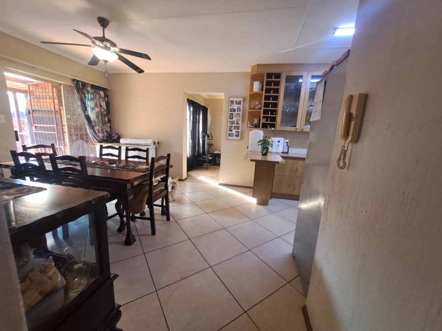 3 Bedroom Property for Sale in Highveld Gauteng