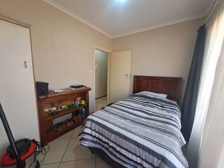 3 Bedroom Property for Sale in Highveld Gauteng