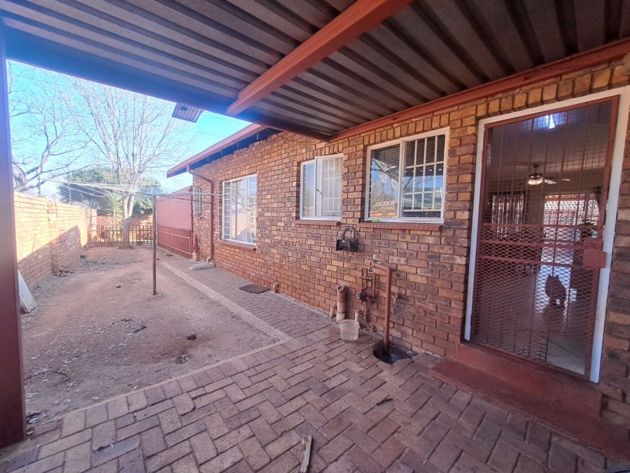 3 Bedroom Property for Sale in Highveld Gauteng