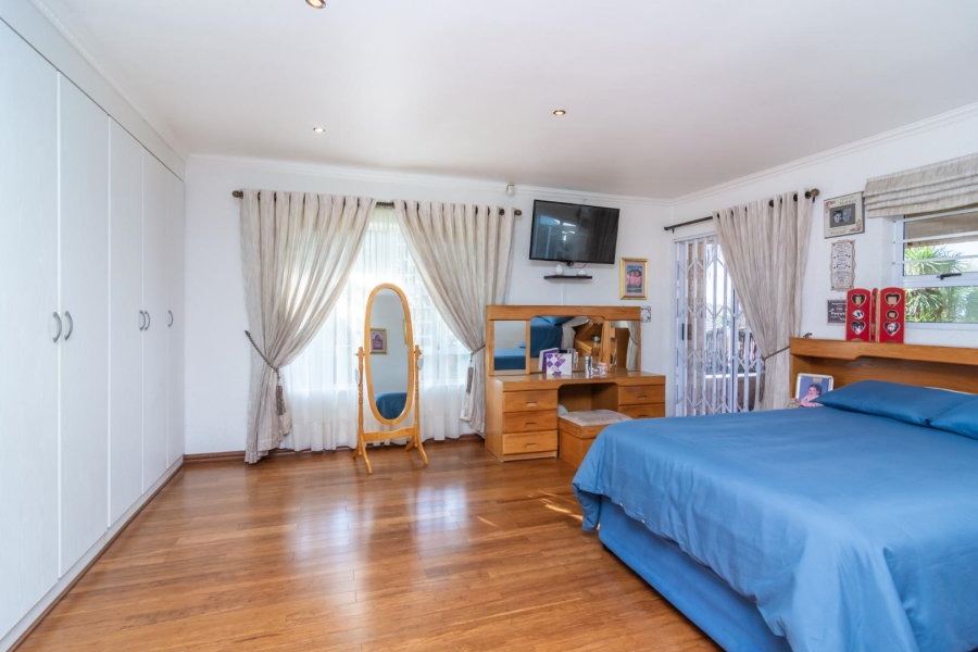 4 Bedroom Property for Sale in Rangeview Gauteng