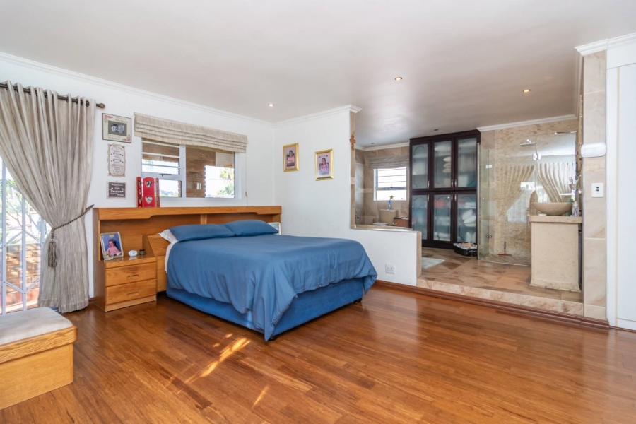 4 Bedroom Property for Sale in Rangeview Gauteng