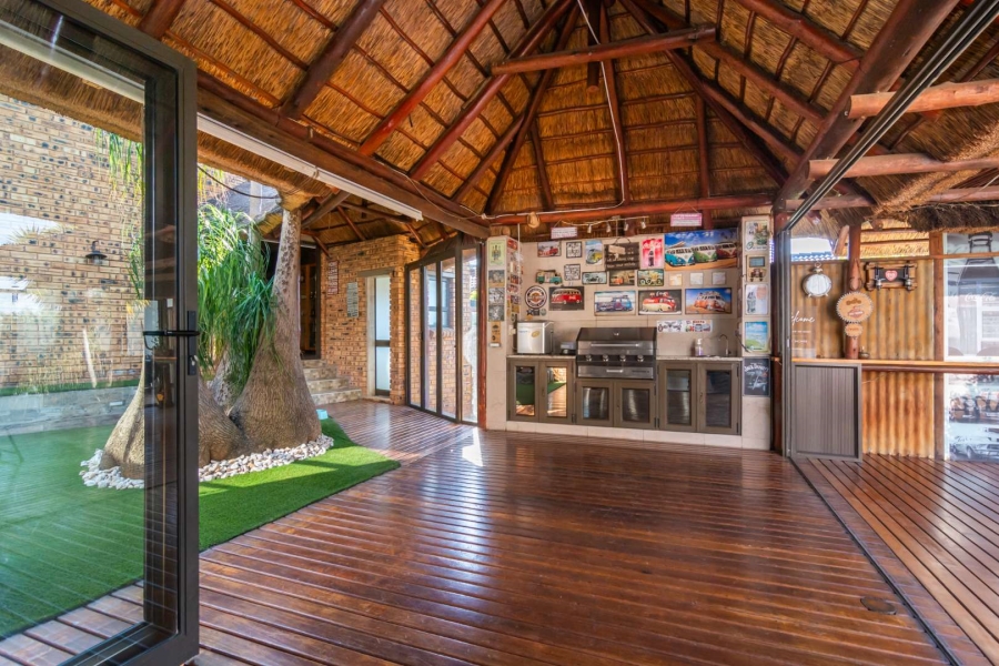 4 Bedroom Property for Sale in Rangeview Gauteng