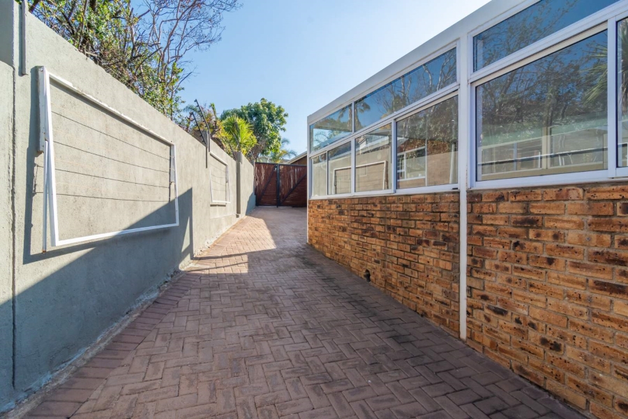 4 Bedroom Property for Sale in Rangeview Gauteng