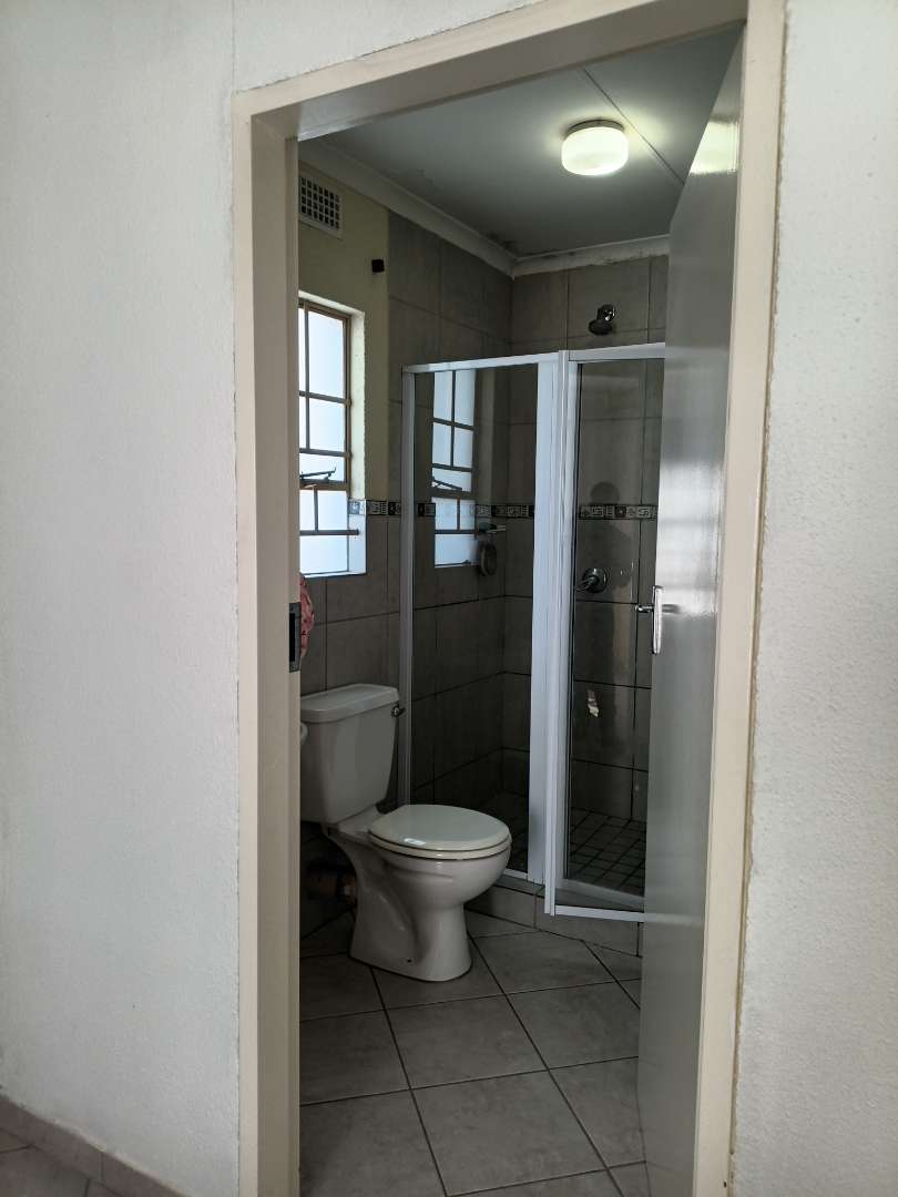 3 Bedroom Property for Sale in Andeon Gauteng