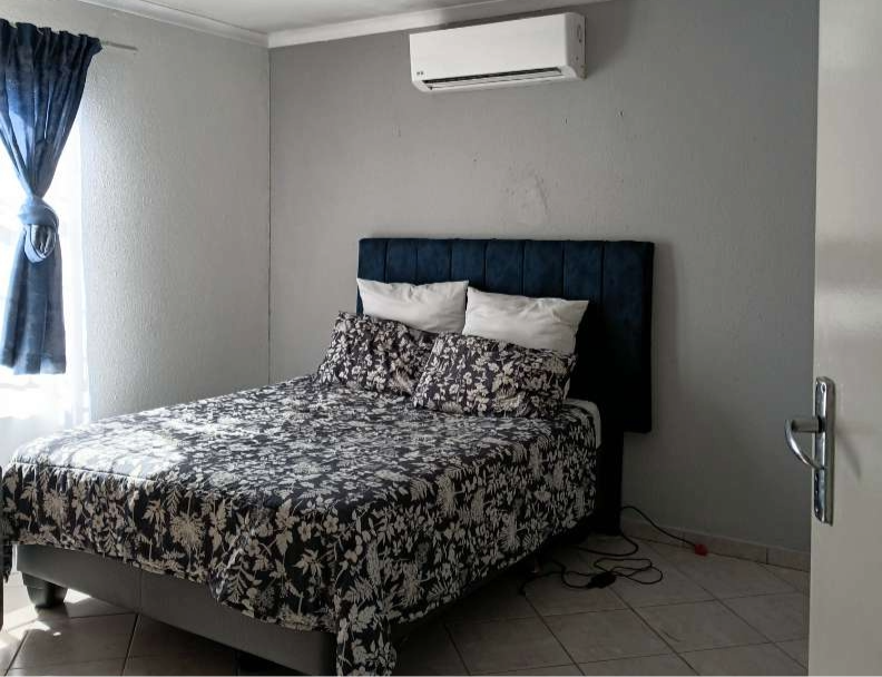 3 Bedroom Property for Sale in Andeon Gauteng