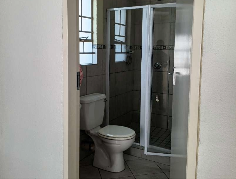 3 Bedroom Property for Sale in Andeon Gauteng
