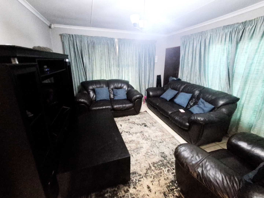 3 Bedroom Property for Sale in Olievenhoutbosch Gauteng