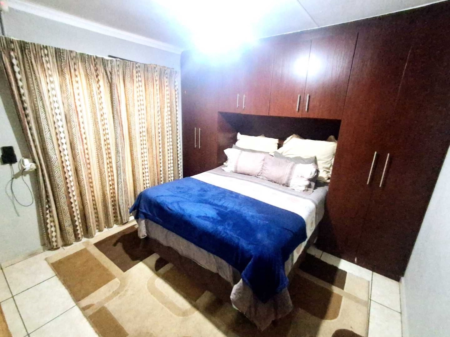 3 Bedroom Property for Sale in Olievenhoutbosch Gauteng