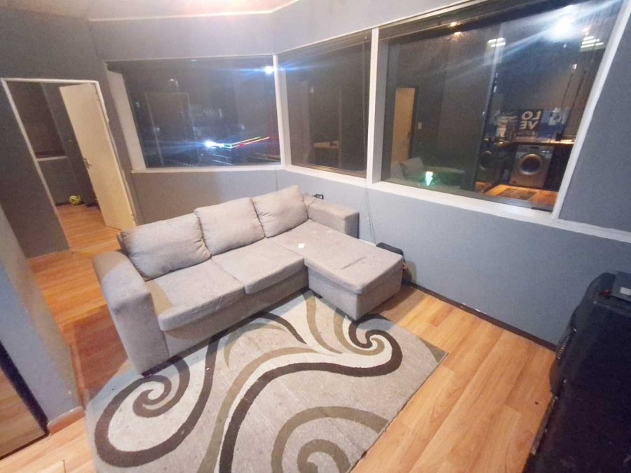 1 Bedroom Property for Sale in Marshalltown Gauteng