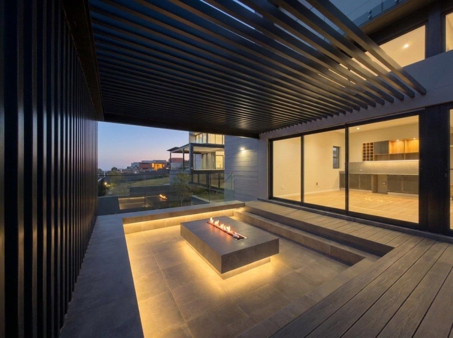 5 Bedroom Property for Sale in Eye of Africa Gauteng