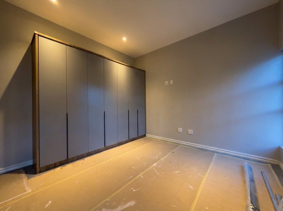 5 Bedroom Property for Sale in Eye of Africa Gauteng