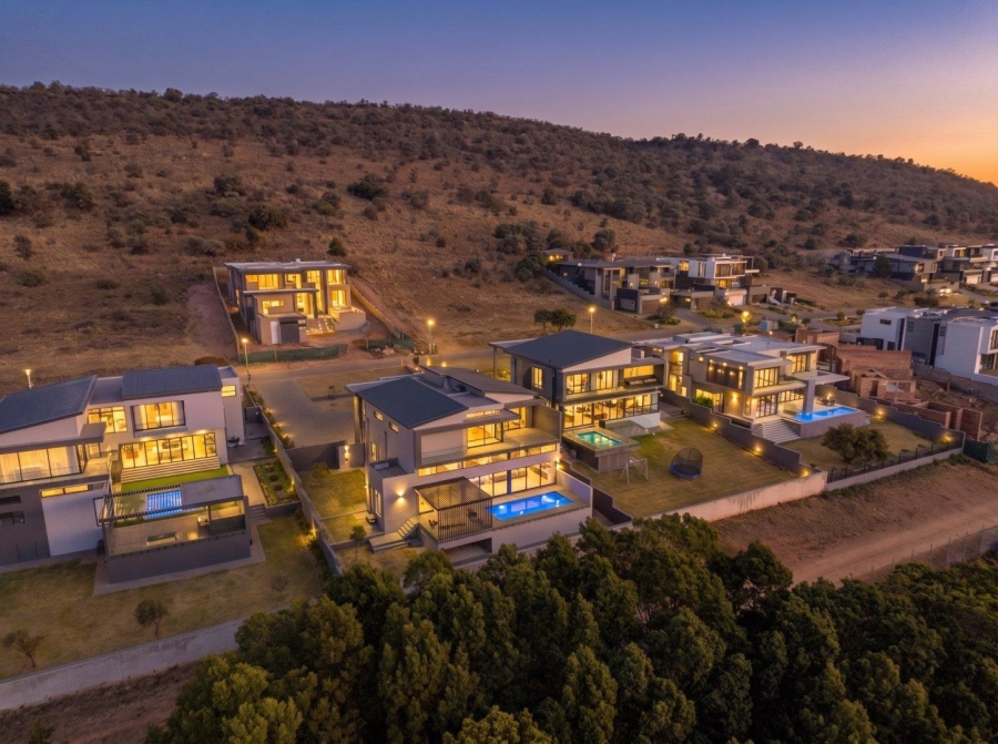 5 Bedroom Property for Sale in Eye of Africa Gauteng