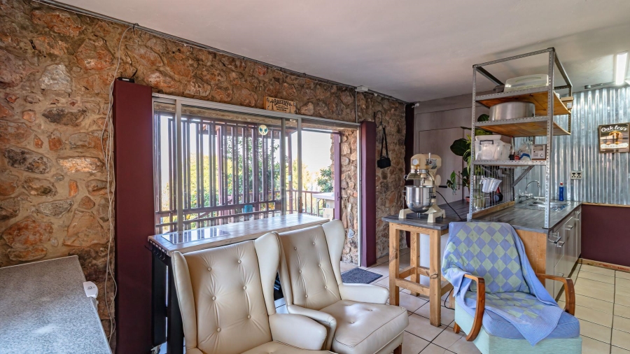 4 Bedroom Property for Sale in Vaaloewer Gauteng
