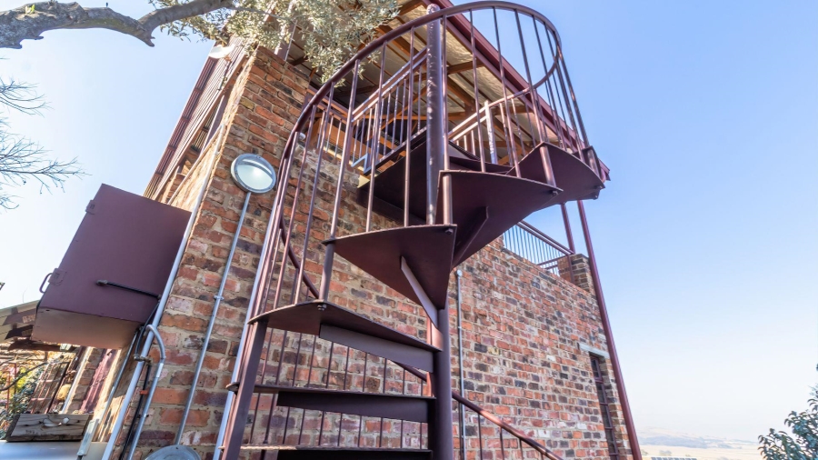 4 Bedroom Property for Sale in Vaaloewer Gauteng