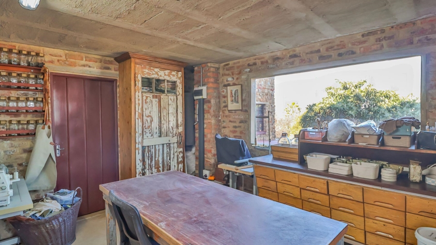 4 Bedroom Property for Sale in Vaaloewer Gauteng