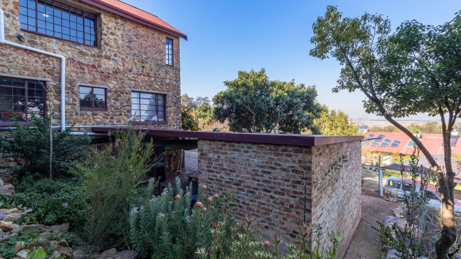 4 Bedroom Property for Sale in Vaaloewer Gauteng