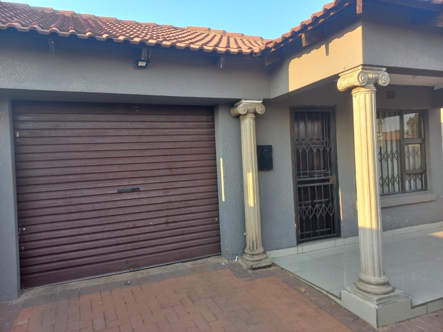 3 Bedroom Property for Sale in Buhle Park Gauteng