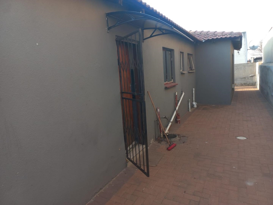 3 Bedroom Property for Sale in Buhle Park Gauteng