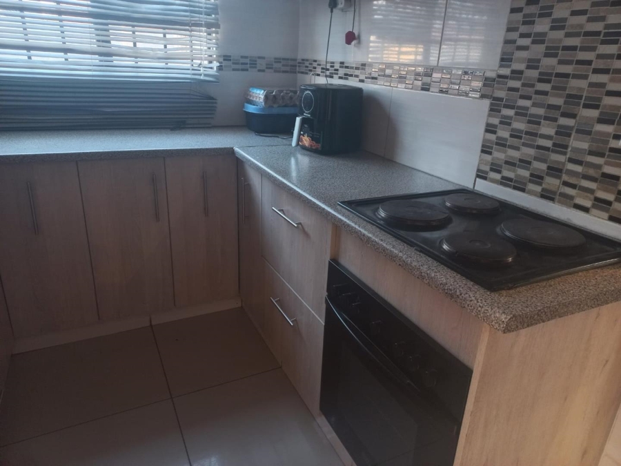 3 Bedroom Property for Sale in Buhle Park Gauteng