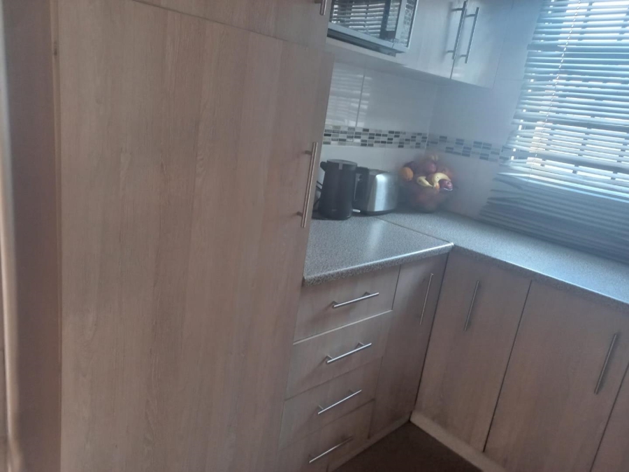 3 Bedroom Property for Sale in Buhle Park Gauteng