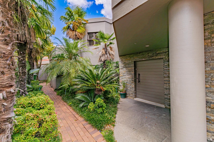 5 Bedroom Property for Sale in Dainfern Golf Estate Gauteng