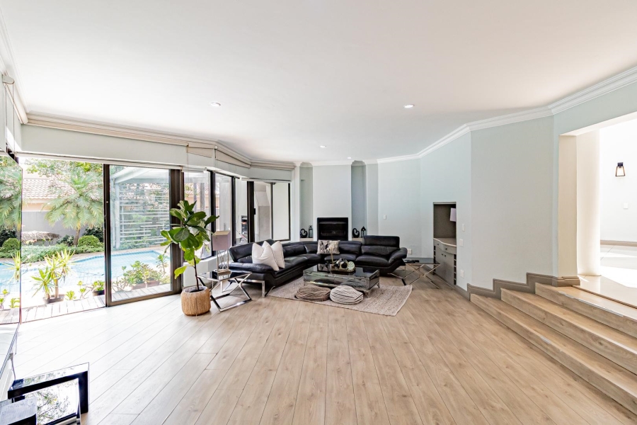 5 Bedroom Property for Sale in Dainfern Golf Estate Gauteng