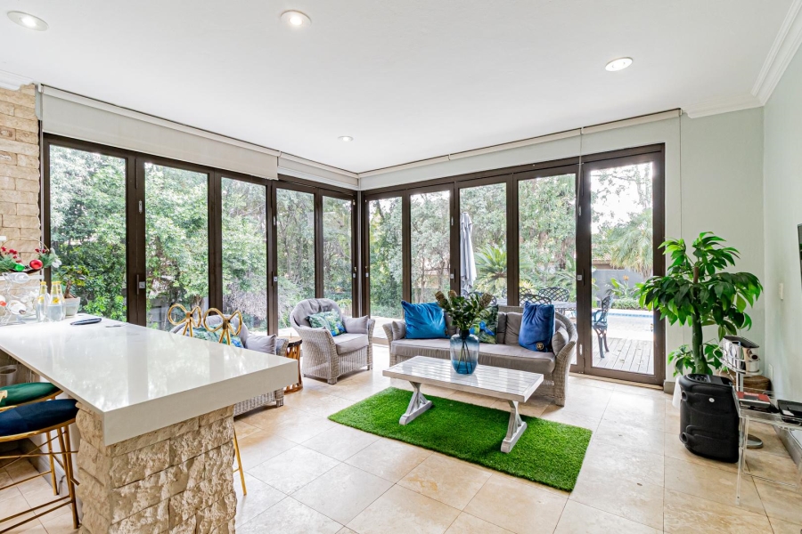 5 Bedroom Property for Sale in Dainfern Golf Estate Gauteng