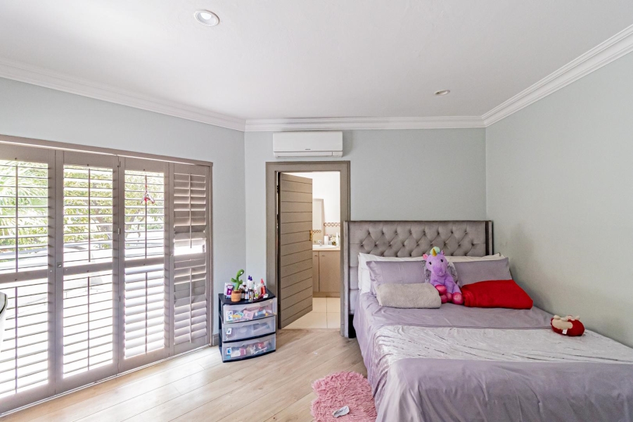 5 Bedroom Property for Sale in Dainfern Golf Estate Gauteng