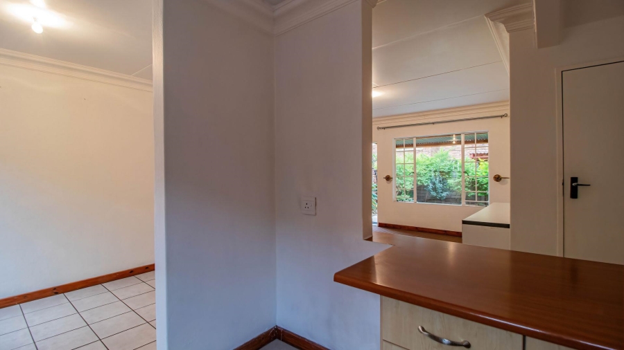 2 Bedroom Property for Sale in Annlin Gauteng