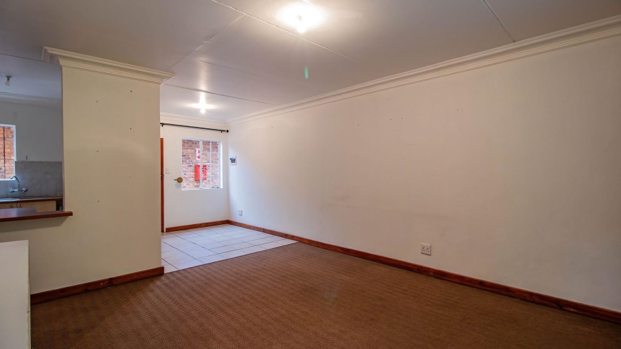 2 Bedroom Property for Sale in Annlin Gauteng