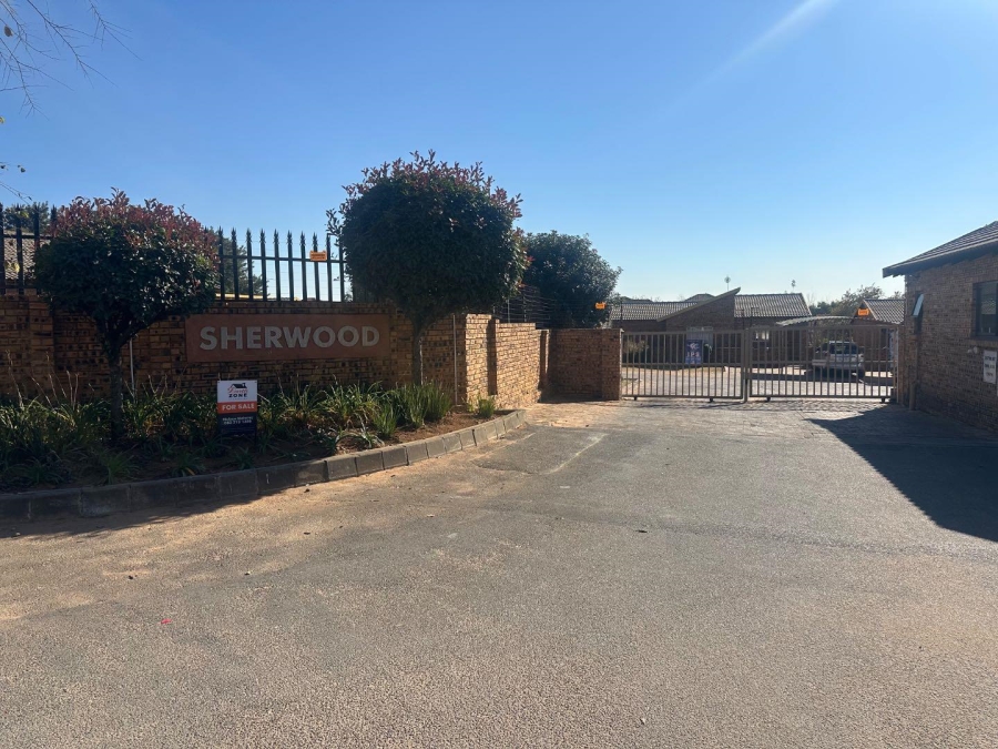 3 Bedroom Property for Sale in Erand Gardens Gauteng