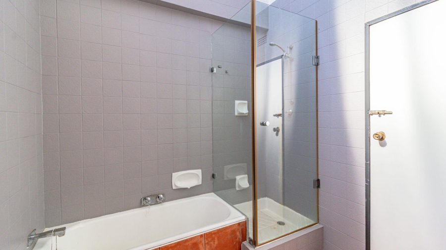 7 Bedroom Property for Sale in Marlbank Gauteng