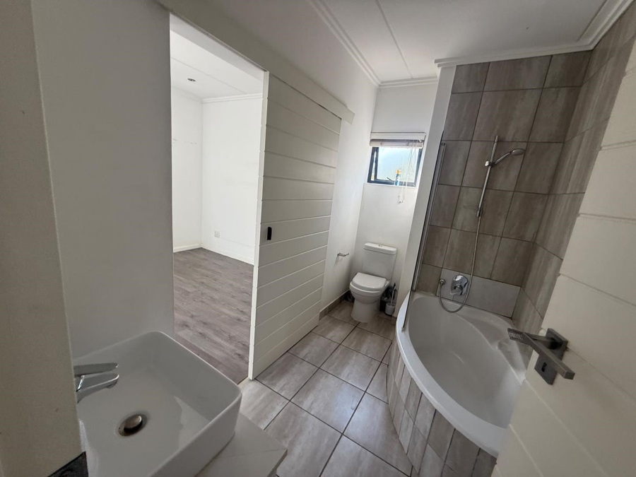 To Let 2 Bedroom Property for Rent in Edenburg Gauteng