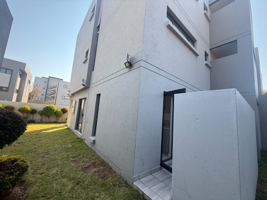 To Let 2 Bedroom Property for Rent in Edenburg Gauteng