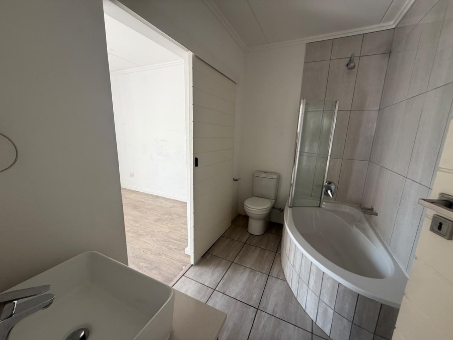 To Let 2 Bedroom Property for Rent in Edenburg Gauteng