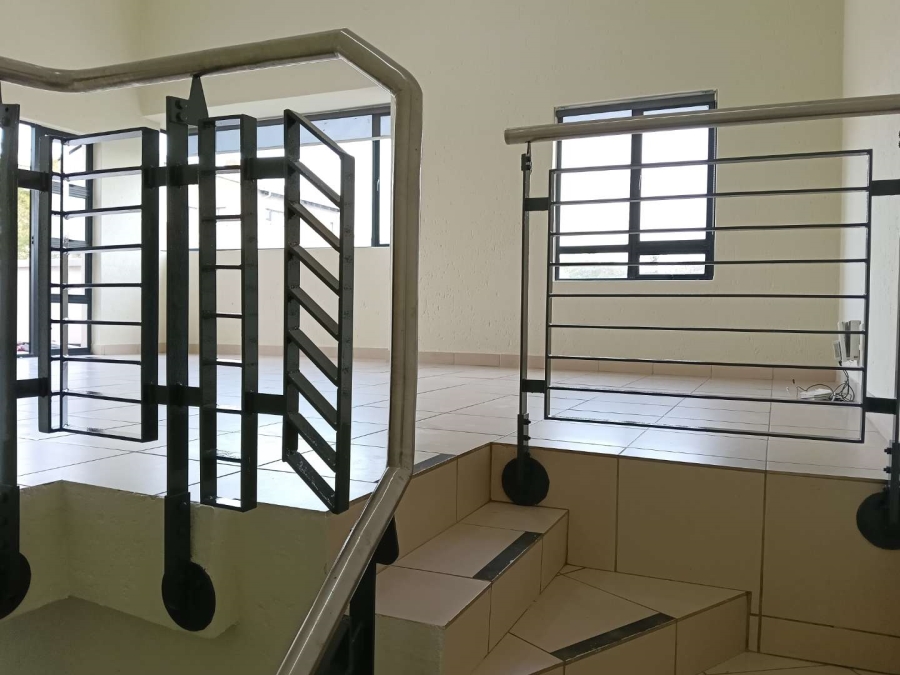 2 Bedroom Property for Sale in Jackal Creek Golf Estate Gauteng
