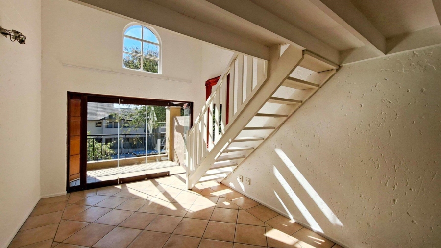 To Let 2 Bedroom Property for Rent in Lonehill Gauteng